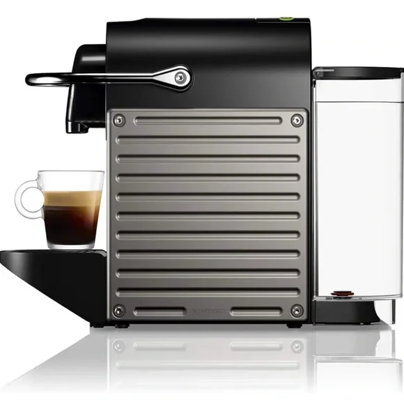 New Nespresso Breville Pixie in Black w/milk frother and 14 coffee pods - Picture 7 of 14